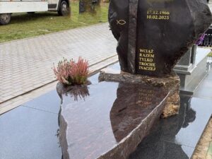 NAGROBEK SKAŁKOWY #SK36